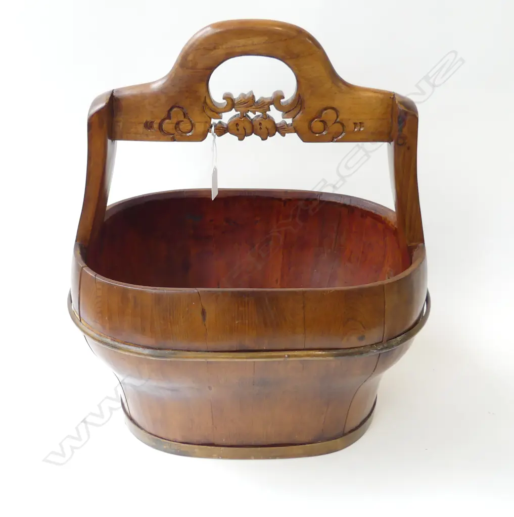 ORIENTAL WOODEN BASKET H.480mm Image 1++