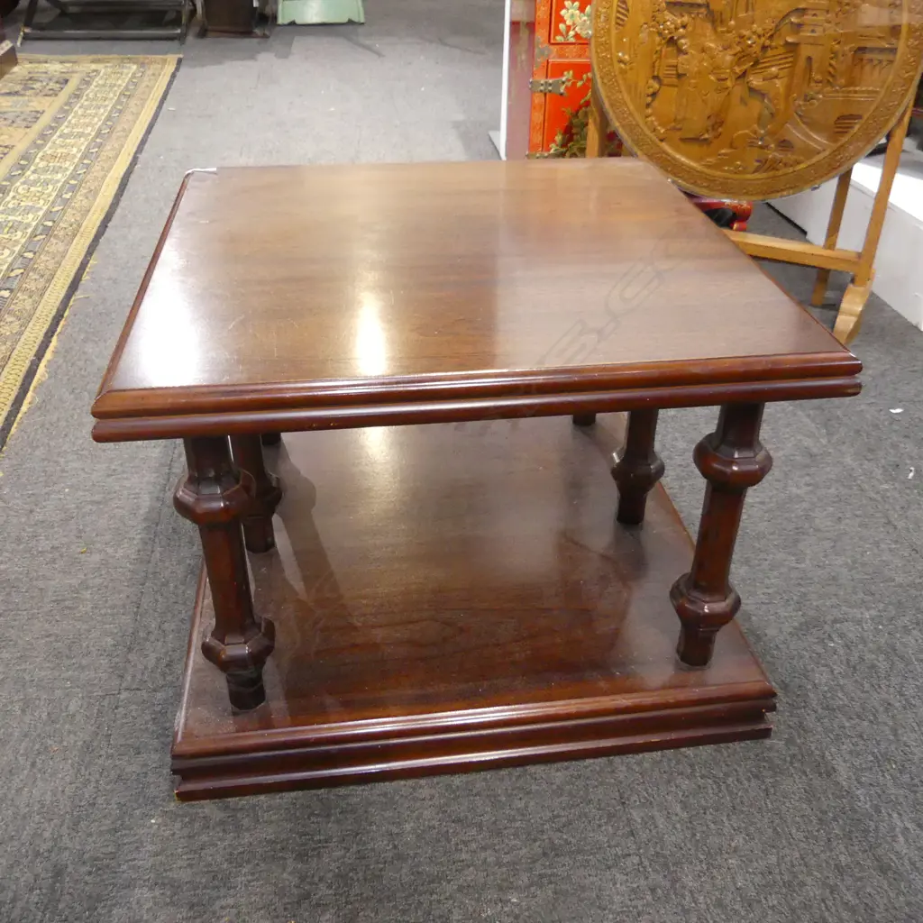 SIDE TABLE 600x600x440mm Image 1++