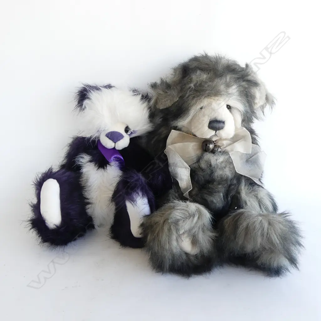 2 TEDDY BEARS; KAYCEE BEAR 'AMETHYST' 2011, CHARLIE BEARS 'DOROTHY' H.550mm Image 1++