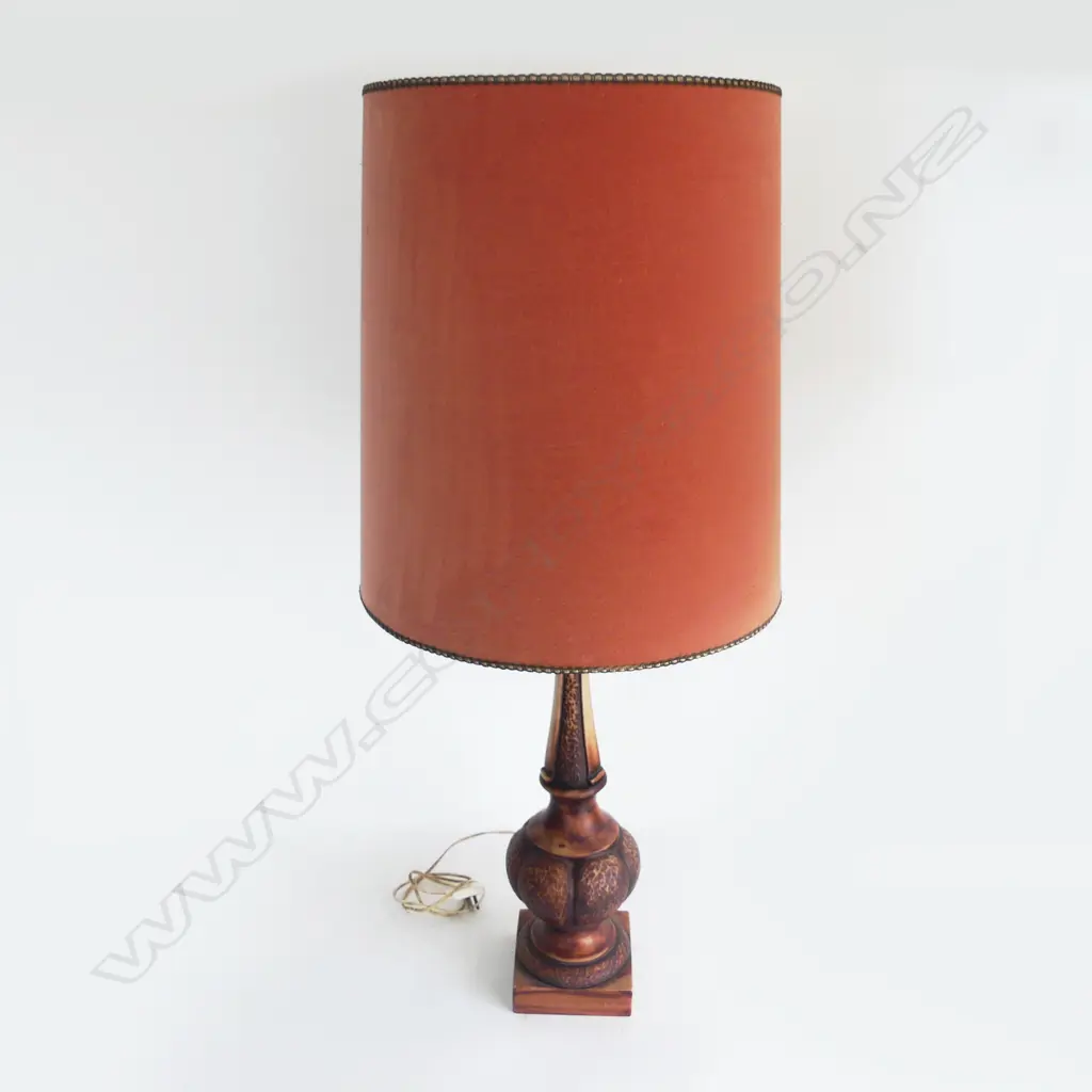LG RETRO TABLE LAMP; RESIN BASE H.940mm working Image 1++