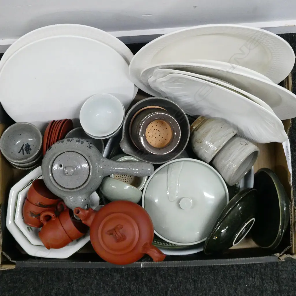ASST. ORIENTAL CERAMICS Image 1++