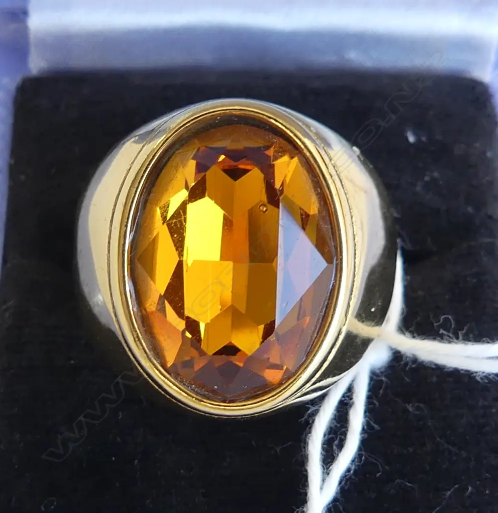 LARGE GOLD PLATED  SIGNET RING SIZE U TO V Image 1++