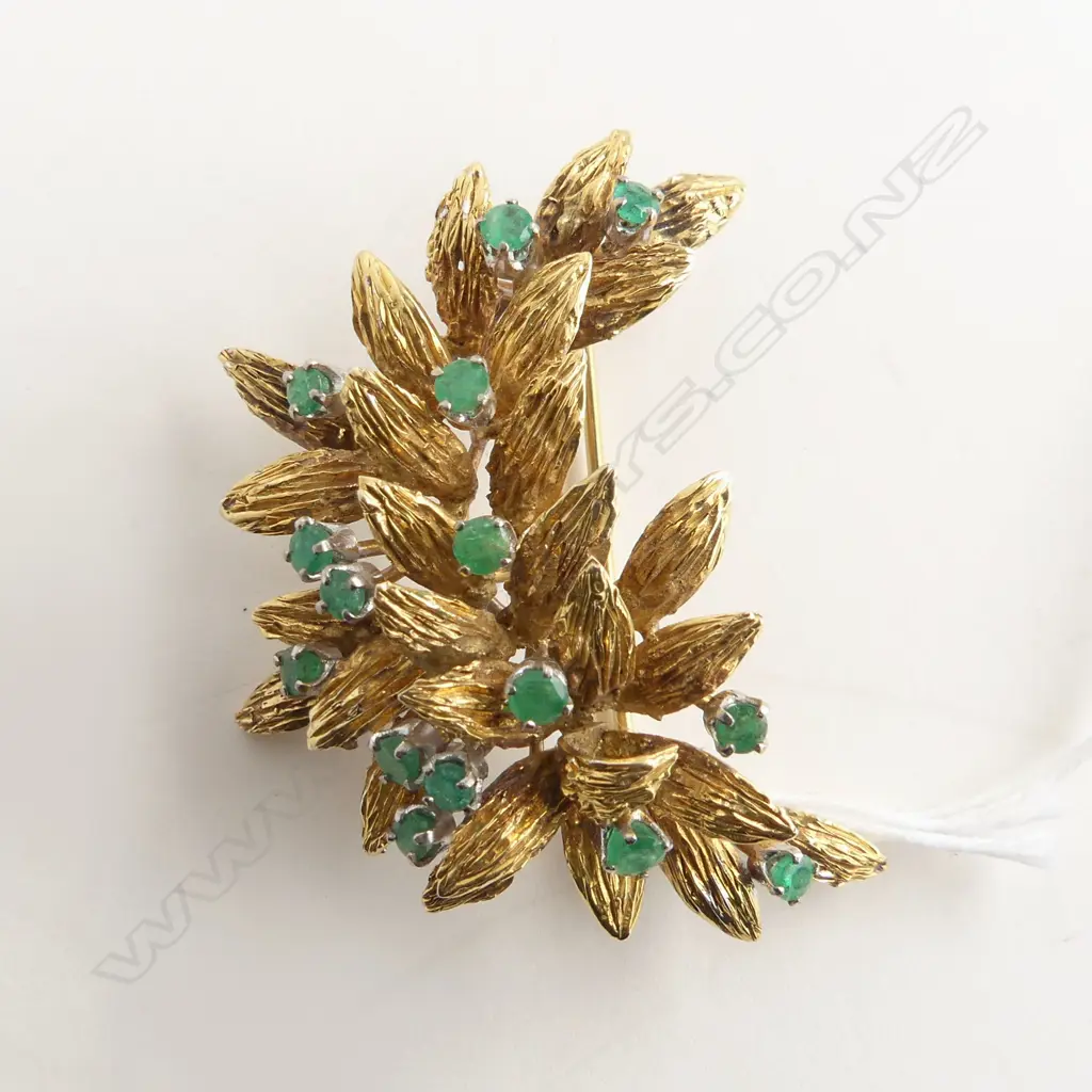 14CT EMERALD BROOCH, 20gms Image 1++