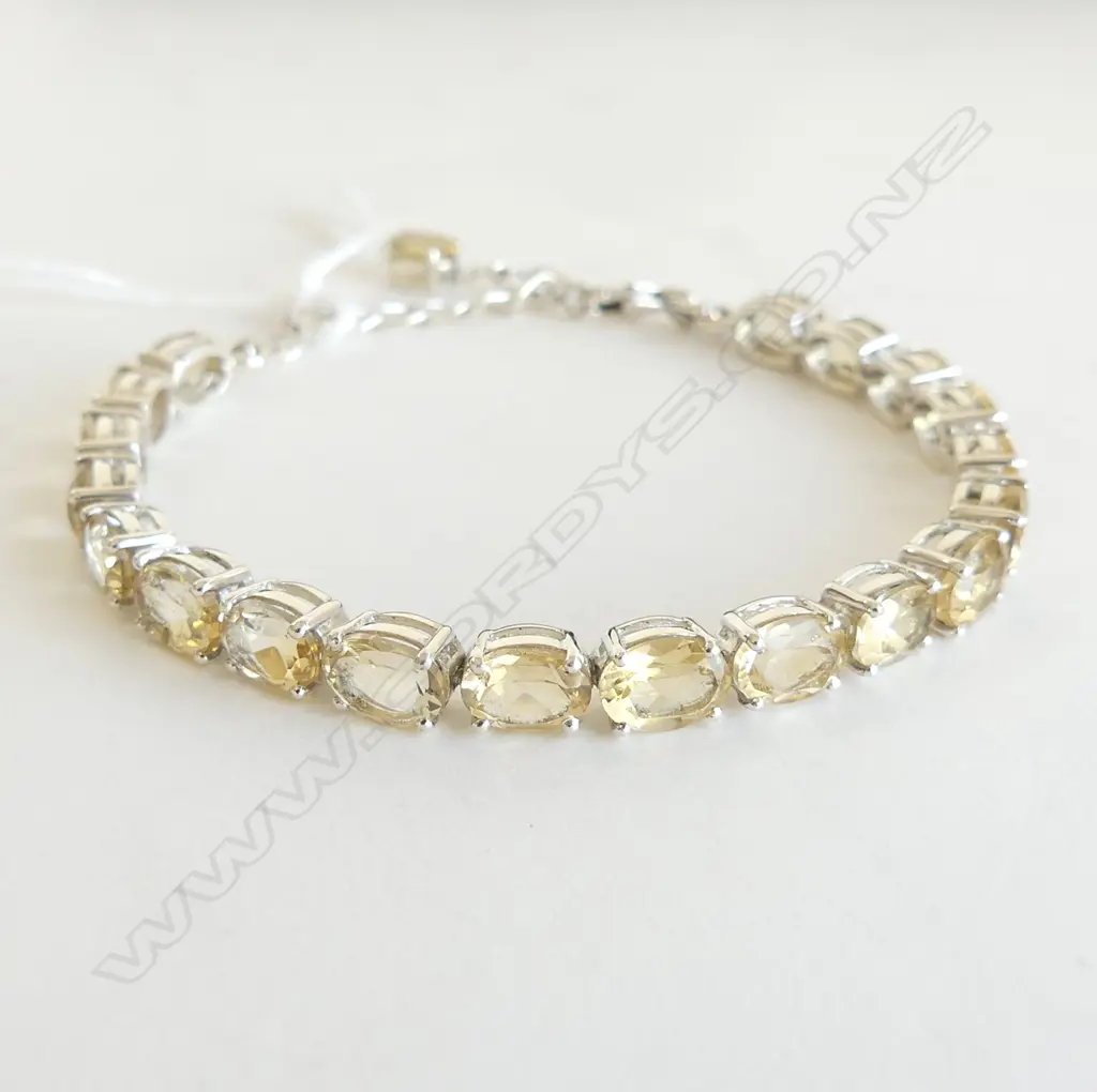 SILVER SET CITRINE BRACELET  Image 1++