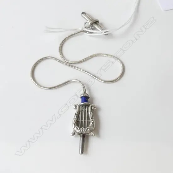 SILVER MUSIC LYRE WATCH KEY on chain with T-Bar link
