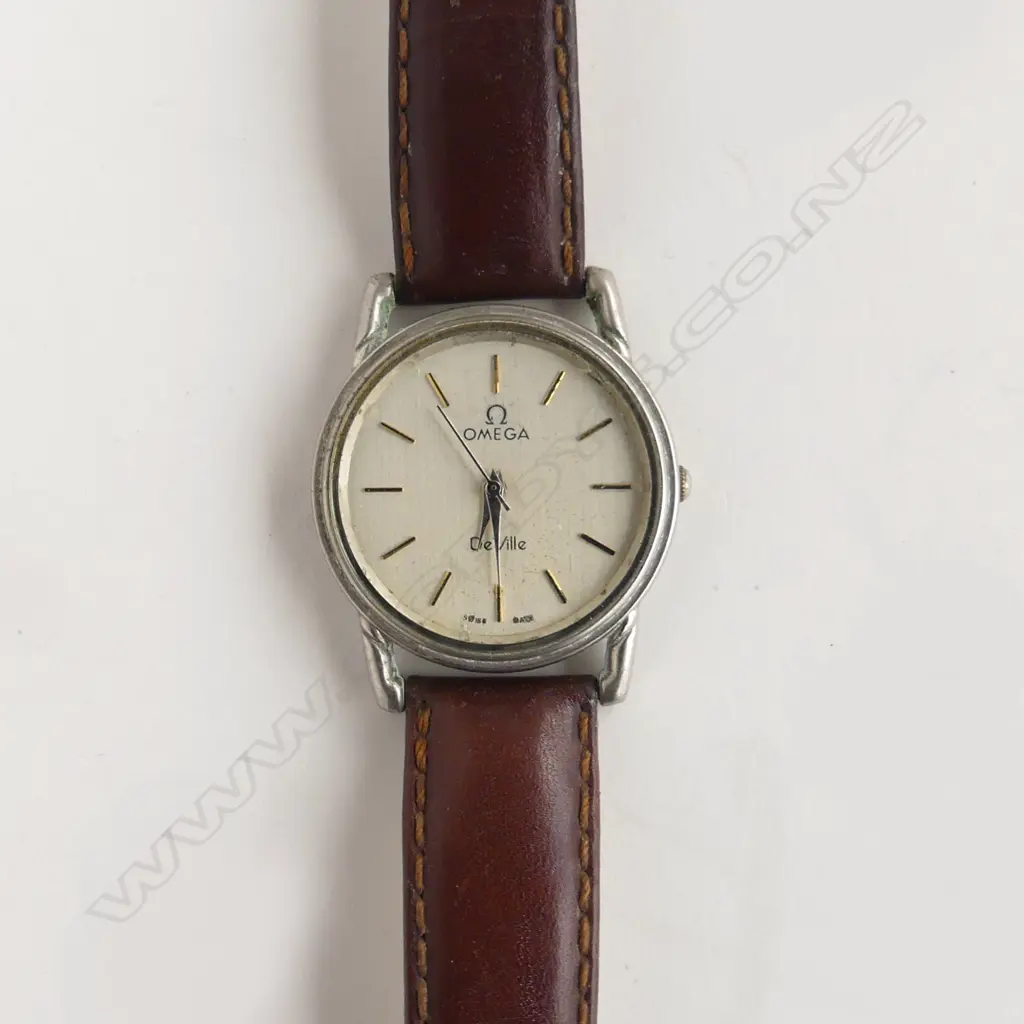 OMEGA DEVILLE GENTS WRISTWATCH Image 1++