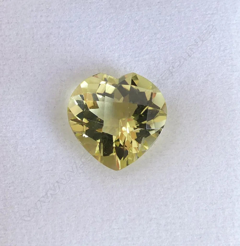 LEMON YELLOW NATURAL QUARTZ GEMSTONE, HEART FACETED CUT, 5.40ct Image 1++