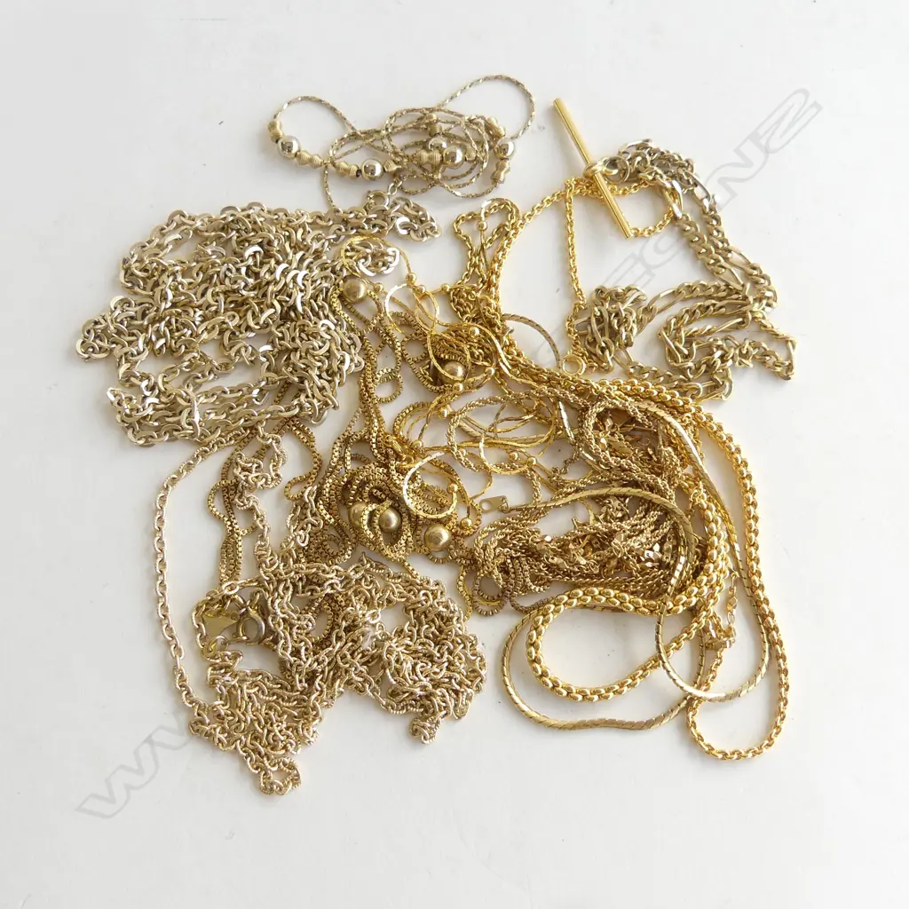 10 GP NECKLACES Image 1++