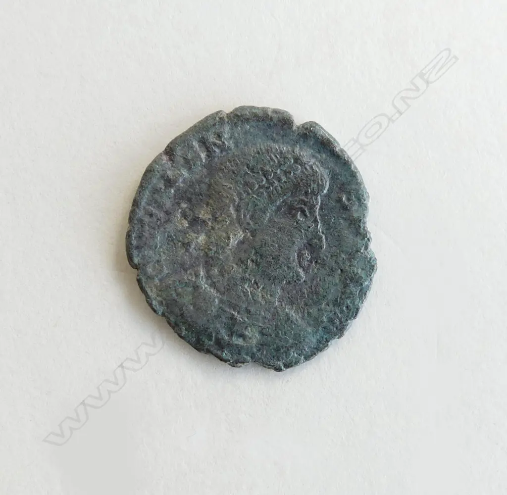 ROMAN COIN FROM VALENS  364 - 378 A.D. Image 1++