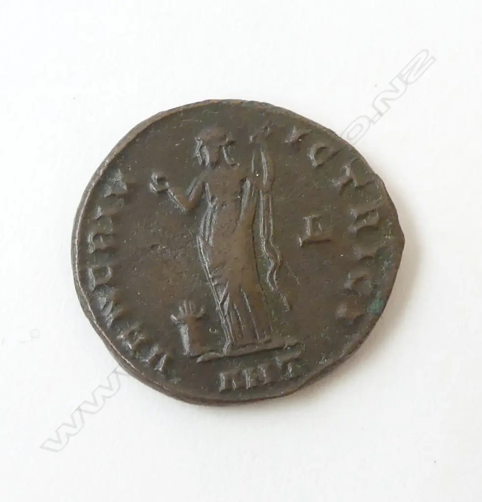 ROMAN COIN GALERIA VALERIA. DAUGHTER OF DIOCLETIAN. FOLLIS Image 1++