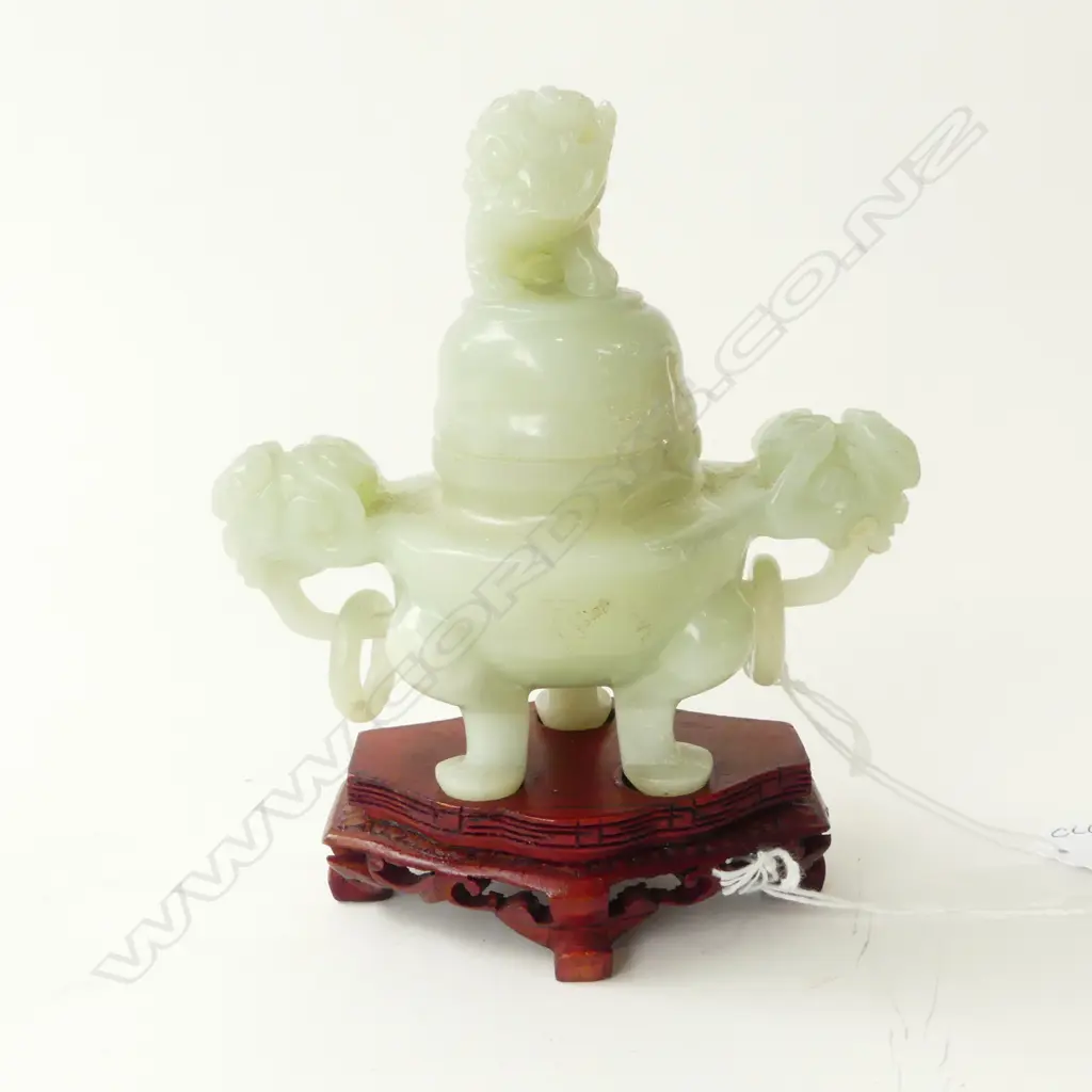 CARVED JADE FOO DOG INCENSE BURNER ON STAND H.150 x 130mm one ring handle broken & glued Image 1++