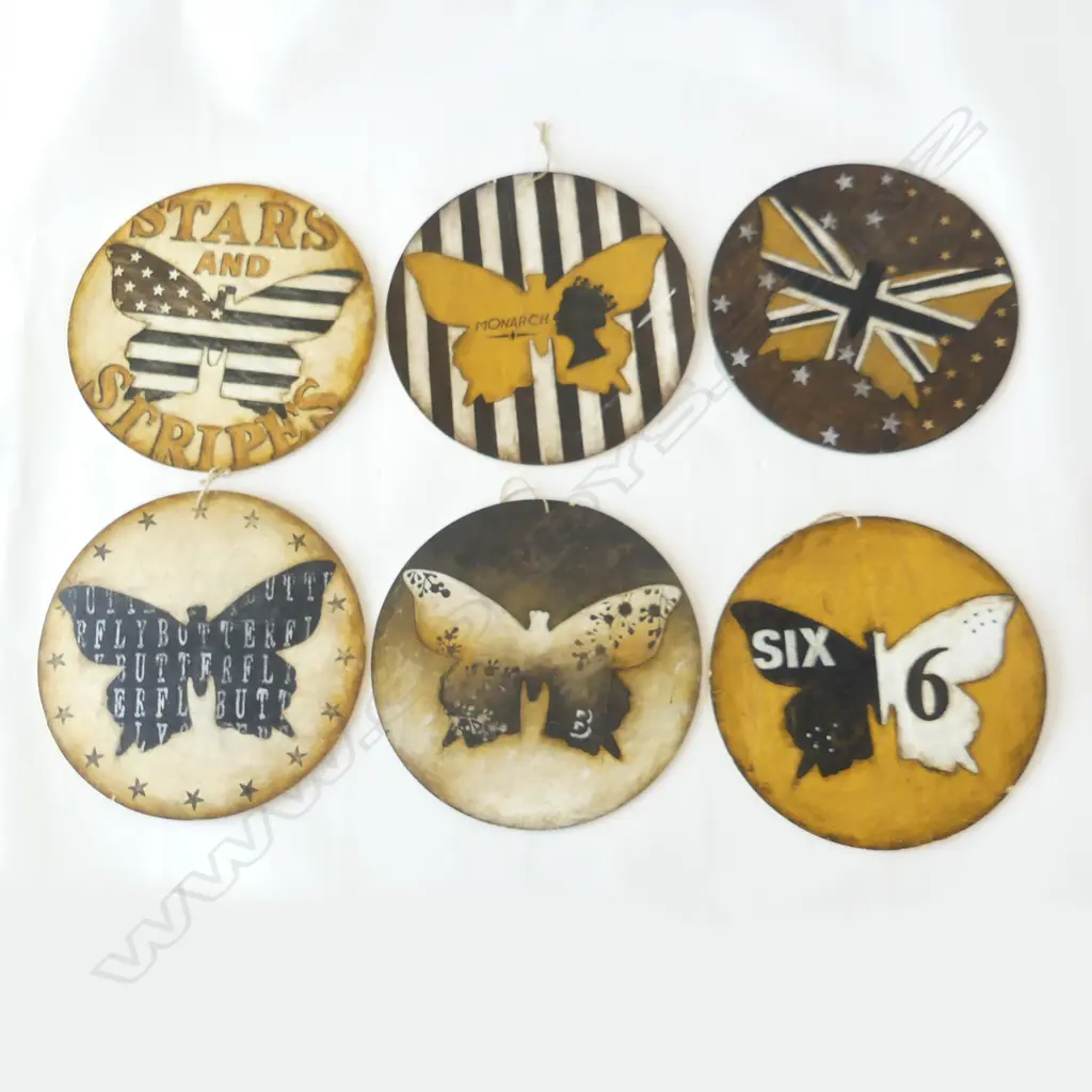 SIX LYNDY WILSON CIRCULAR PAINTINGS, ON BOARD, Dia.420mm Image 1++
