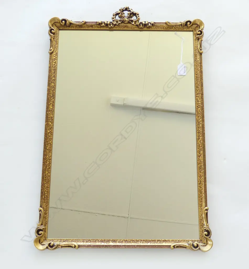 GILT MIRROR H700 W490MM Image 1++