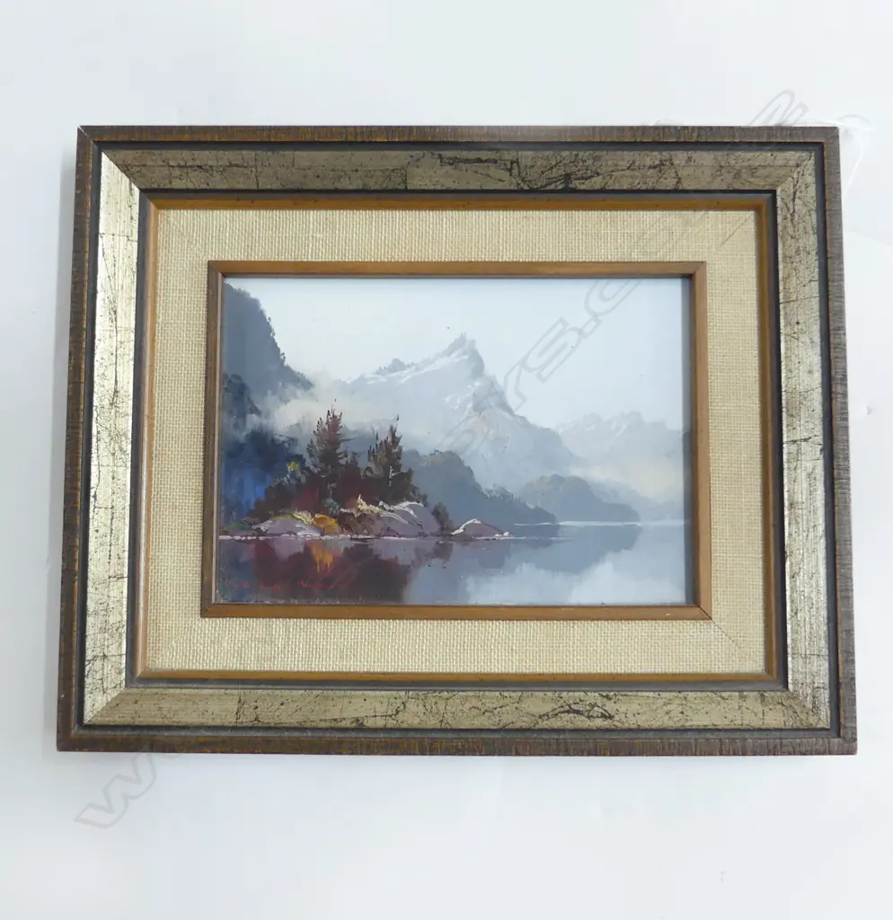 SMALL OIL ON BOARD LAKE MANAPOURI SIGNED WALLACE T KEOWN H220 L260MM Image 1++
