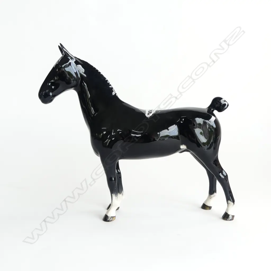 BESWICK HORSE 'HACKNEY BLACK MAGIC OF NORK' gold mark H.195mm Image 1++