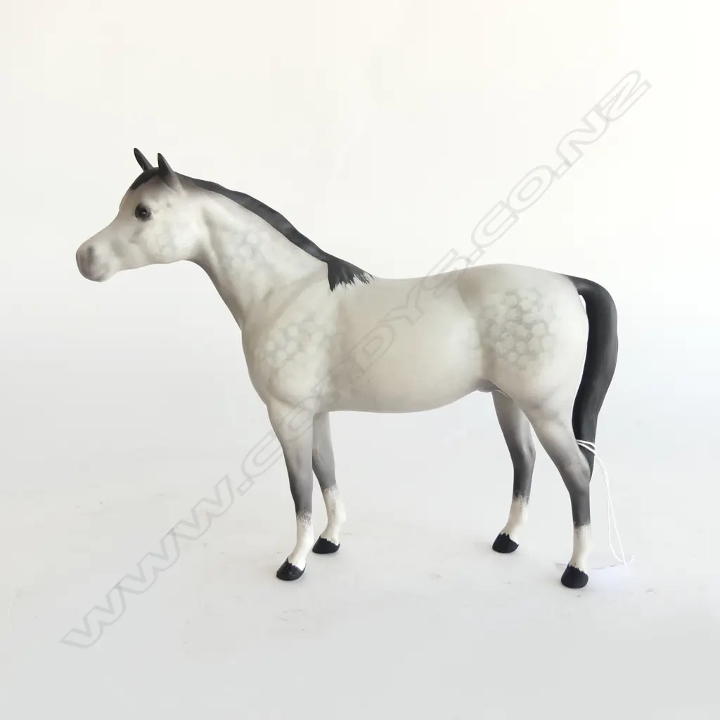 BESWICK GREY HORSE H.195mm Image 1++