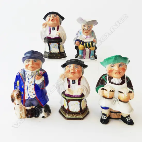5 WEDGWOOD TOBY JUGS; 'YE OLDE TOWN HALL CLERK' 2 'VICAR', 'THE SQUIRE' H.130mm & 'INNKEEPER'120mm