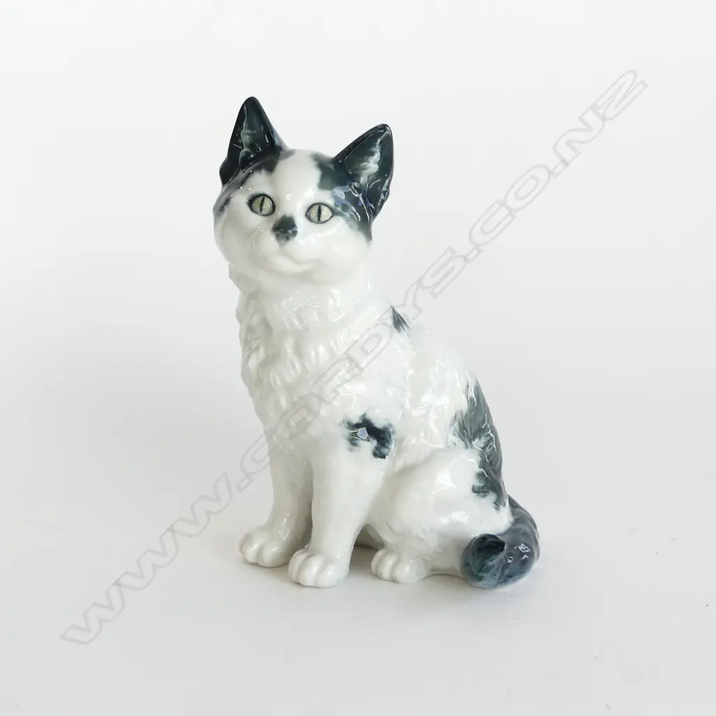 LG HUTSCHENREUTHER CAT H.215mm Image 1++