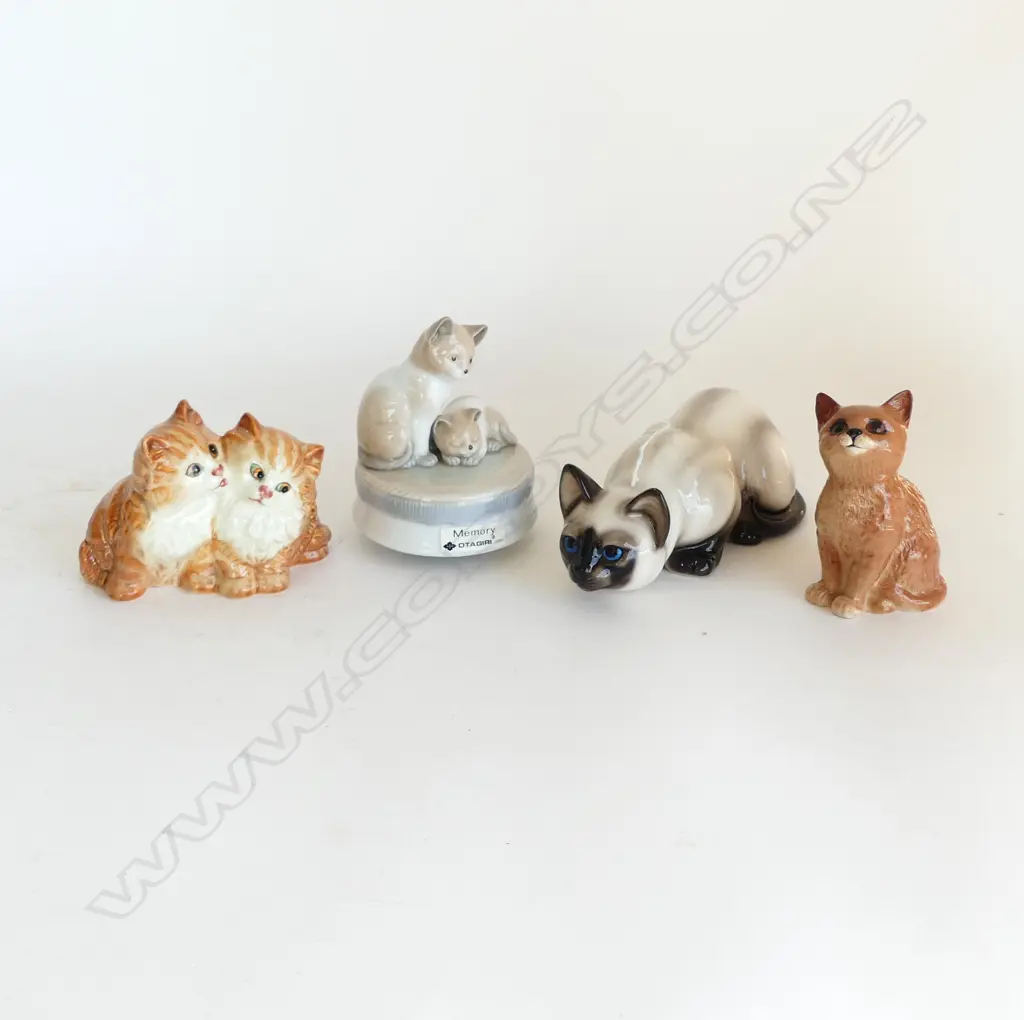 4 CAT FIGURINES; 2 BESWICK, SIAMESE L.180mm, OTAGIRI 'MEMORY' CIRCULAR MUSIC BOX Image 1++