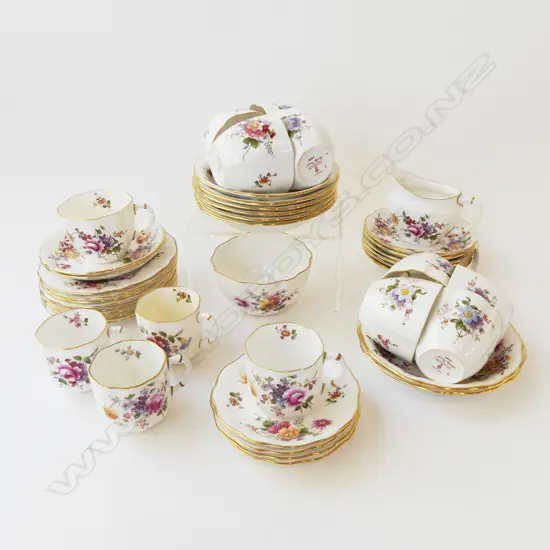 ROYAL CROWN DERBY 'DERBY POSIES'