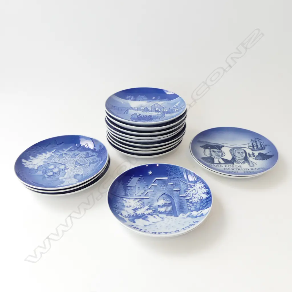 17 B&G COPENHAGEN XMAS PLATES 185mm dia Image 1++