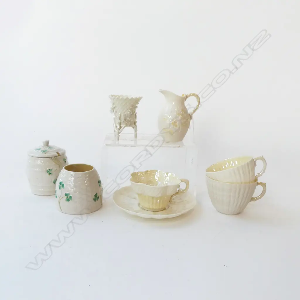 8 PCES BELLEEK; INCL. 4 PCES BLACK LABEL Image 1++
