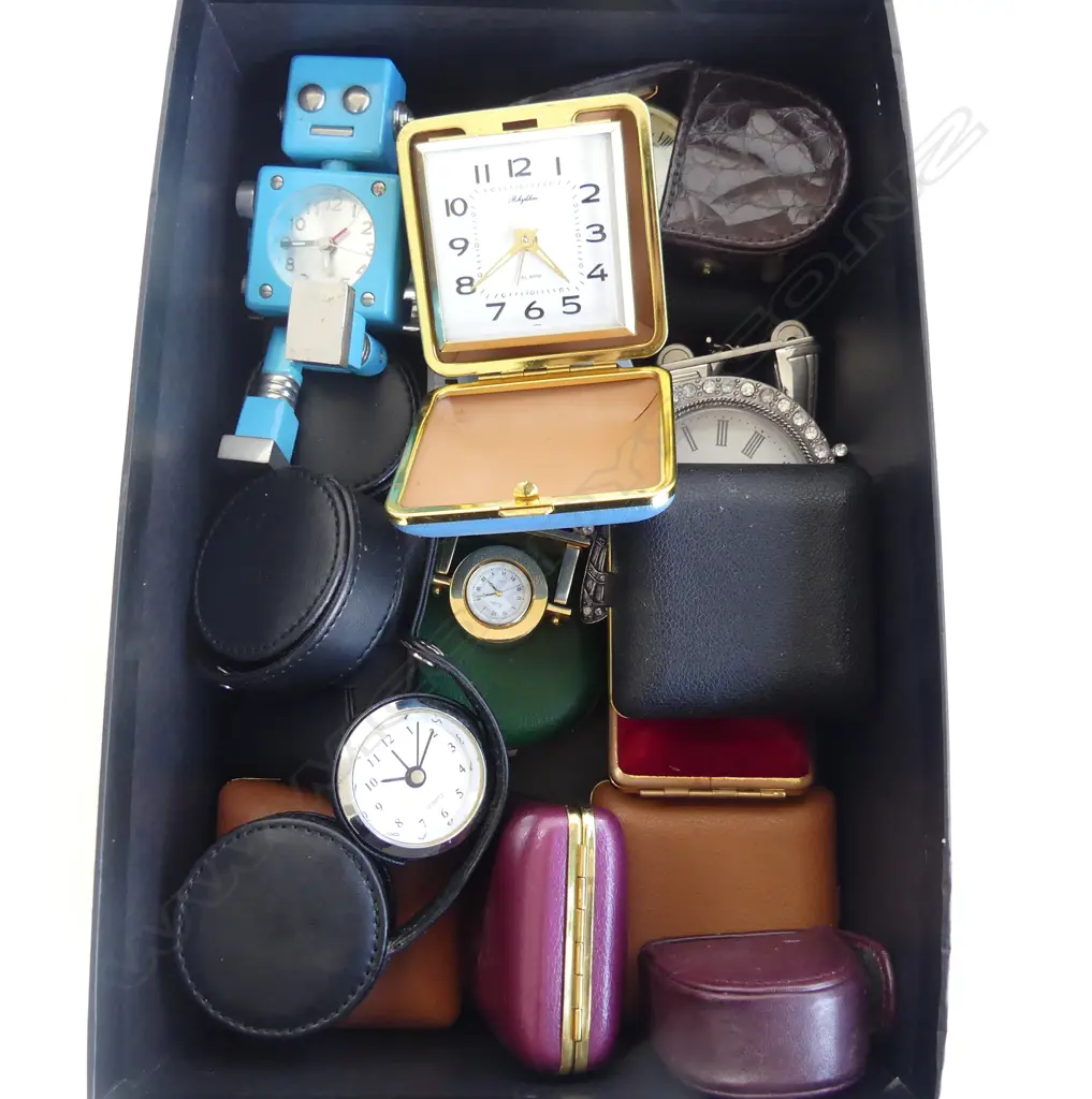 ASST. SMALL CLOCKS Image 1++