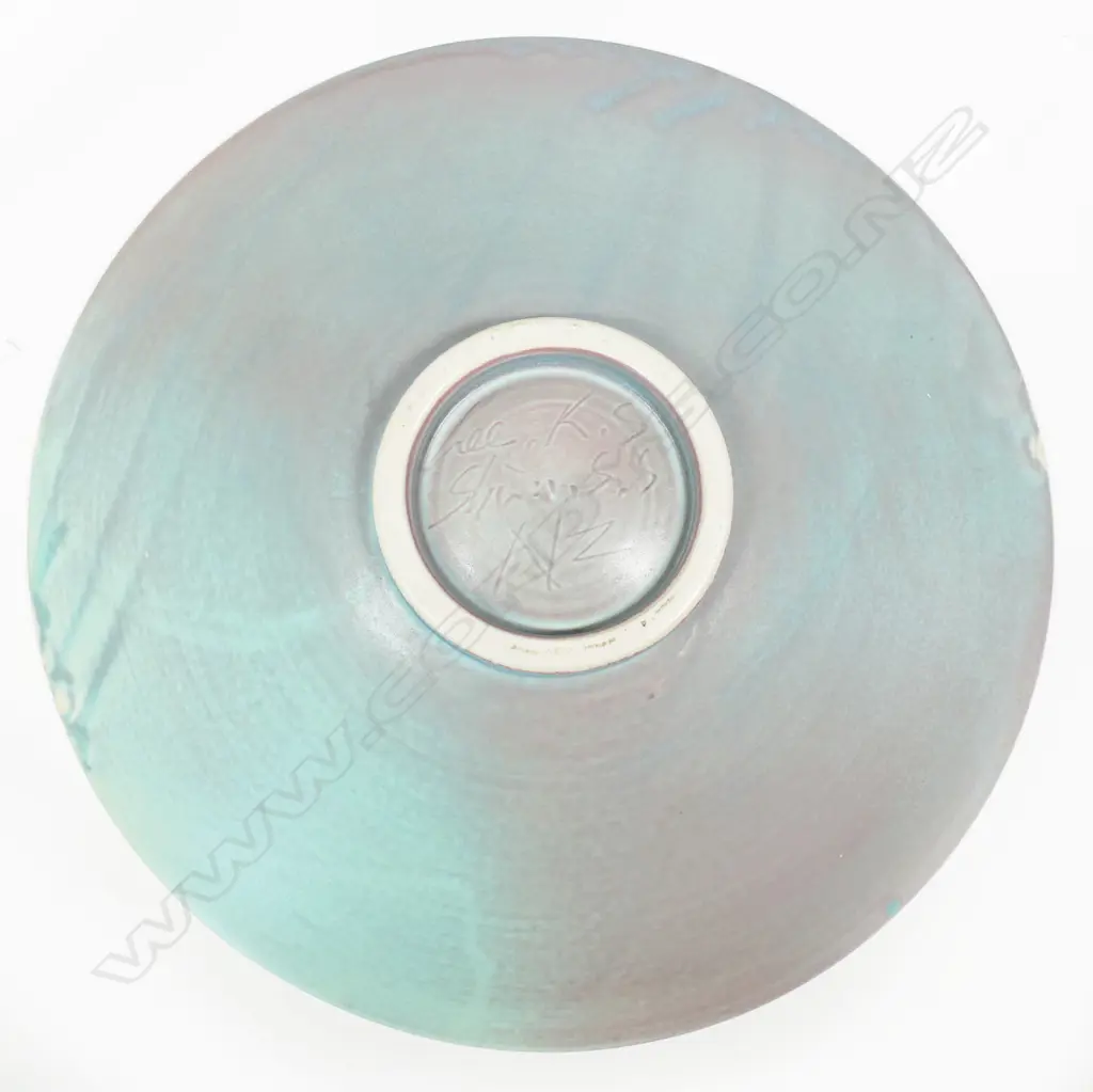 KEUM SUN LEE/SANG SOOL SHIM LG FOOTED DISH, PURPLE & GREEN MATTE GLAZE, SIGNED TO BASE,DIA.380mm Image 1++