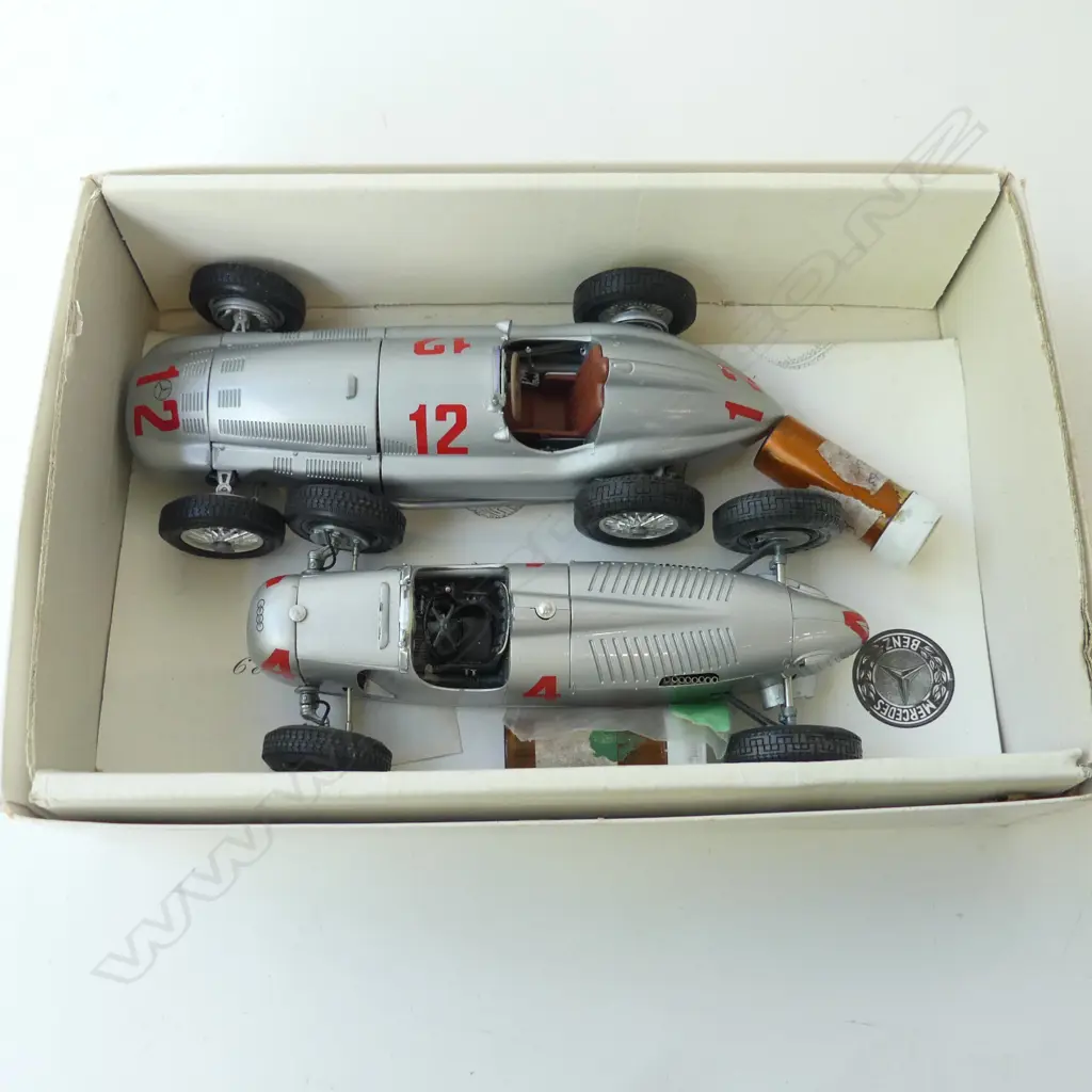 2 'REVIVAL' RACING CAR MODELS; 1939 MERCEDES, OTHER Image 1++