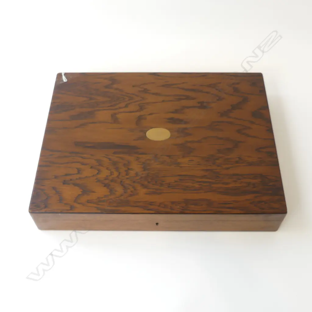 ANTIQUE OAK BOX WITH KEY (ORIGINALLY FOR CUTLERY), L.455MM W.340MM H.90MM Image 1++