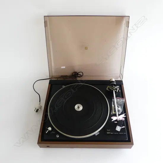 DUAL 510 TURNTABLE