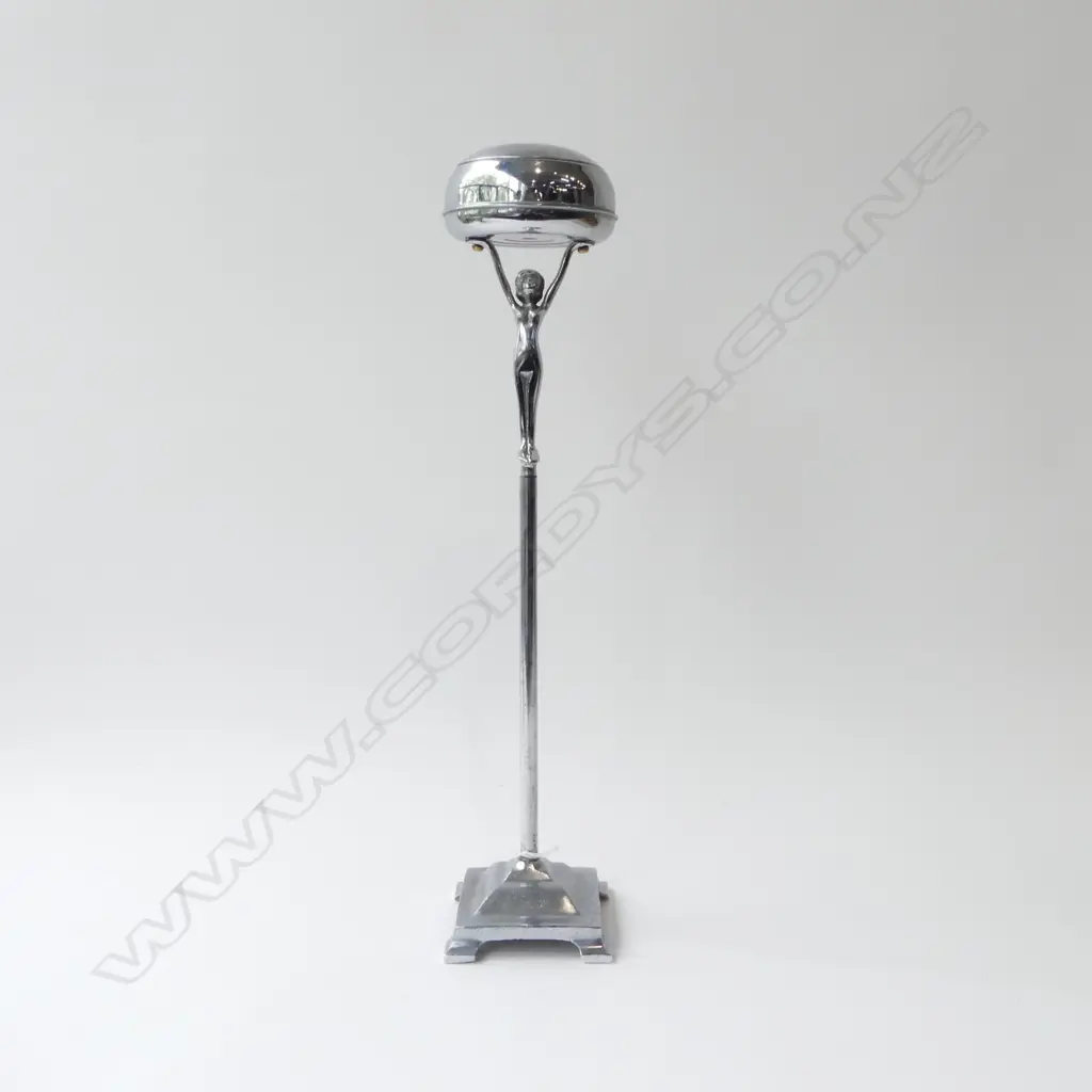 ART DECO ASHTRAY ON STAND H.550mm Image 1++