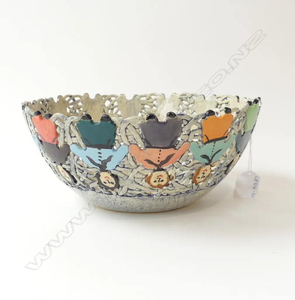 HANDMADE CERAMIC FRUIT BOWL 240mm dia Image 1++