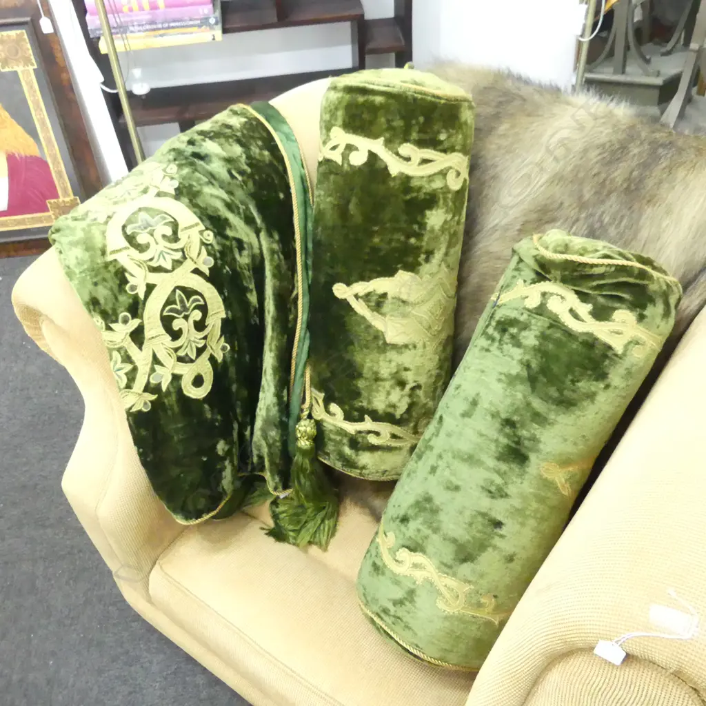 2 GREEN VELVET BOLSTER CUSHIONS W.600mm + THROW Image 1++