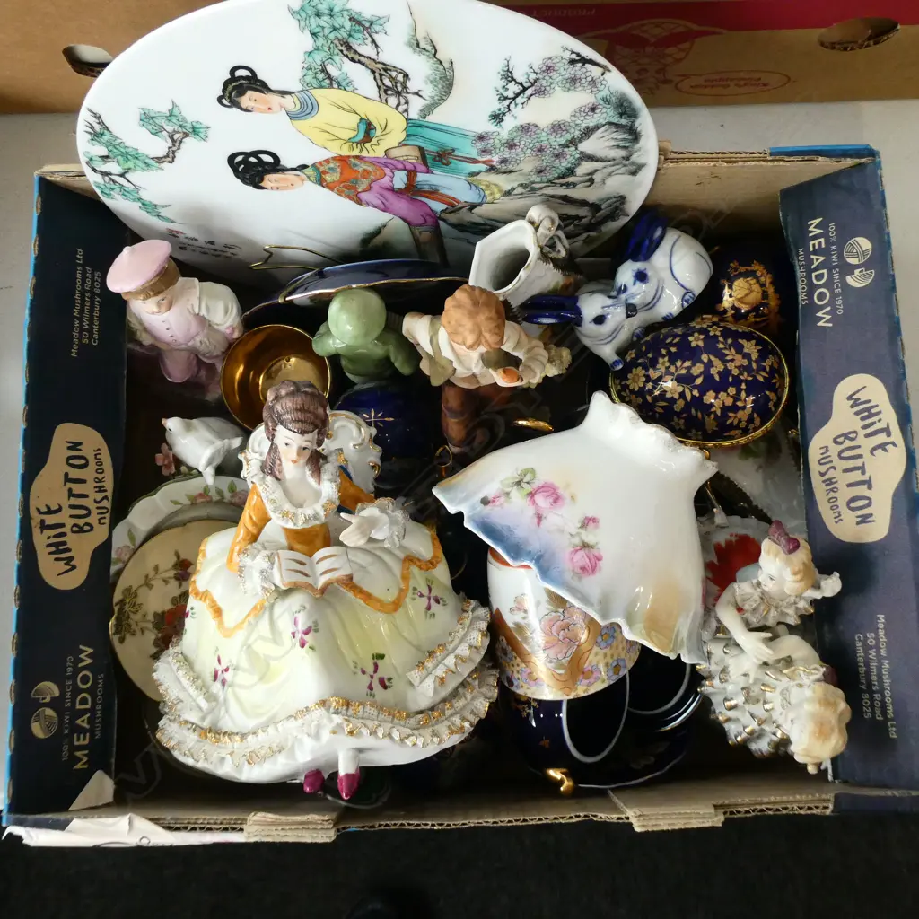 ASST. CHINA; FIGURINES, LIMOGES ETC Image 1++