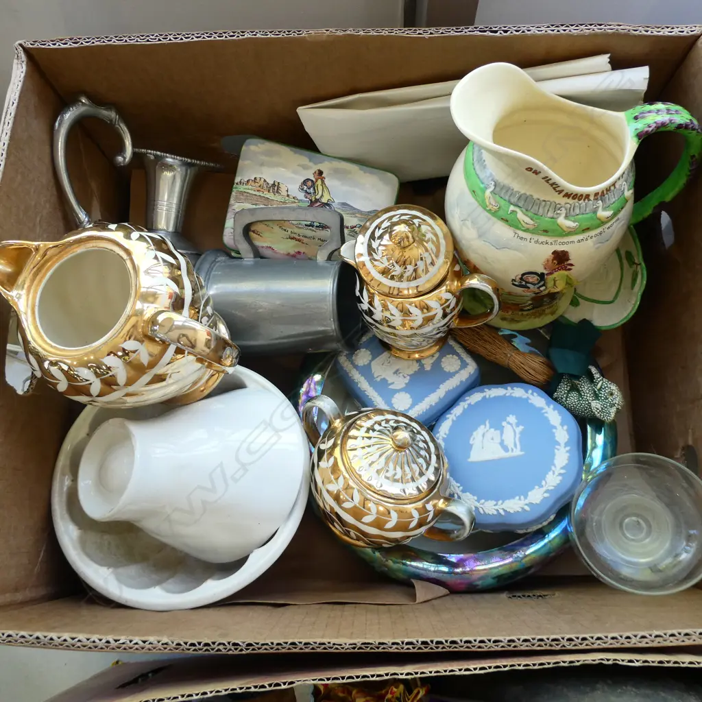 ASST. CHINA; 3 PCE SADDLER TEA SET, WEDGWOOD, 2 JELLY MOULDS ETC Image 1++