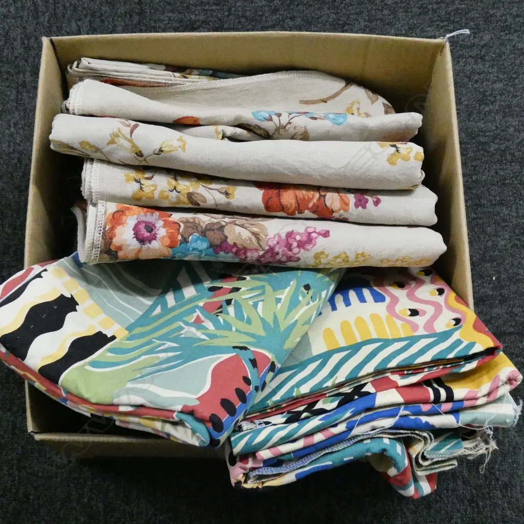 FABRIC; FLORAL LINEN DROPS, SARAH CAMPBELL COTE D'AZUR Image 1++