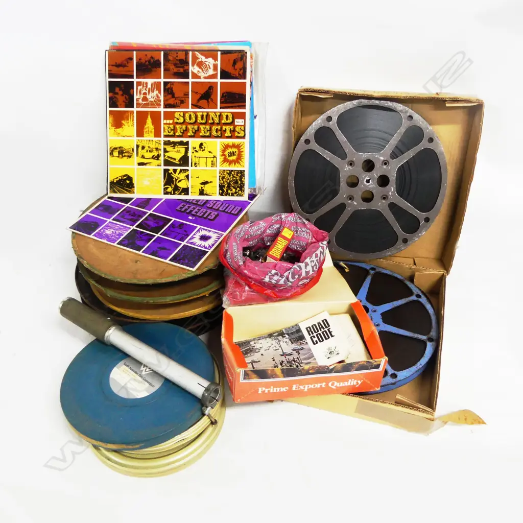 BOX LOT35MM FILMS THE PERILS OF PAULINE ETC Image 1++