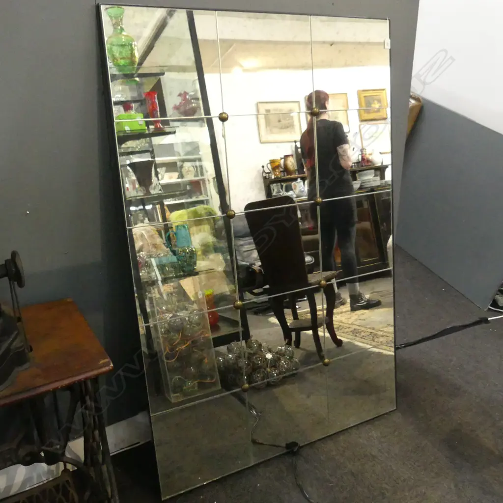 LG MODERN MIRROR 1500x1000mm Image 1++
