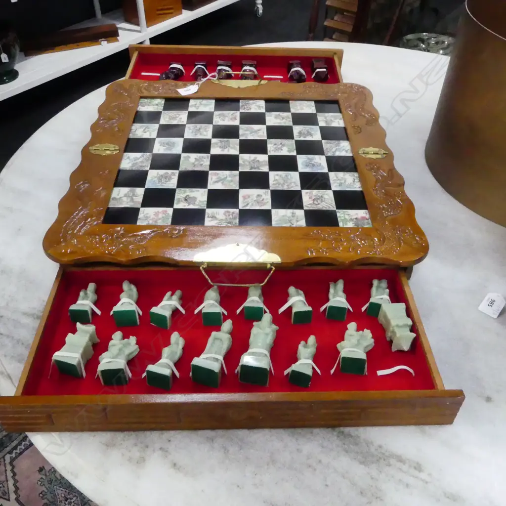 ORIENTAL FOLDING WOODEN CHESS BOARD & RESIN PIECES 480x480mm Image 1++