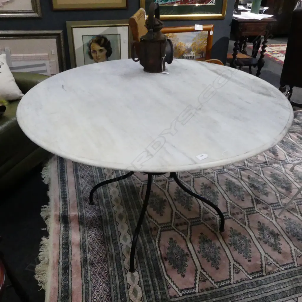 QUARTZ TOPPED OUTDOOR DINING TABLE 1200mm Image 1++