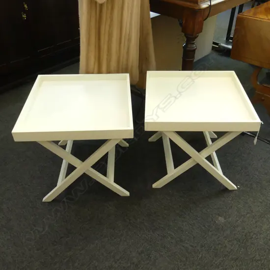 PR WHITE TRAY TABLES