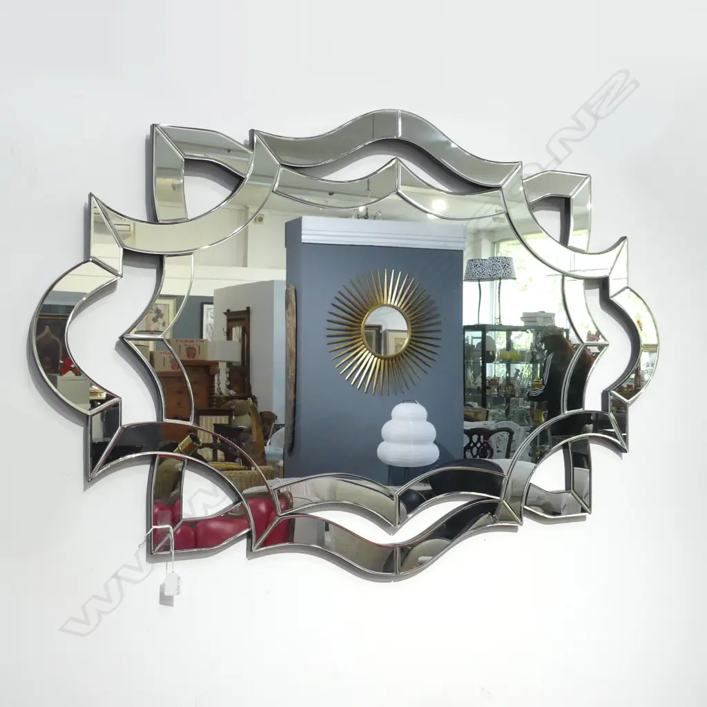 LG CONTEMPORARY MIRROR 1200x800mm 12KG Image 1++