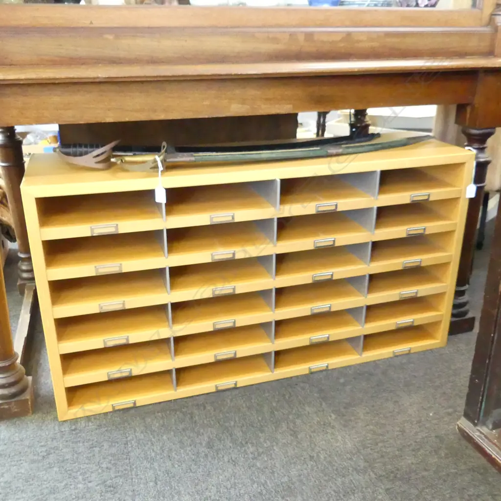 OFFICE PIGEON HOLES 1110x320x595mm Image 1++