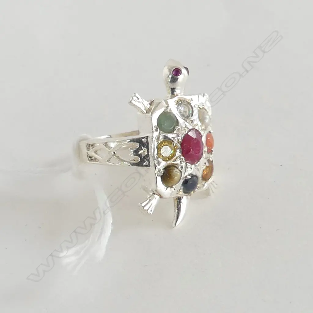 SILVER TURTLE RING w SEMI PRECIOUS STONES size O Image 1++