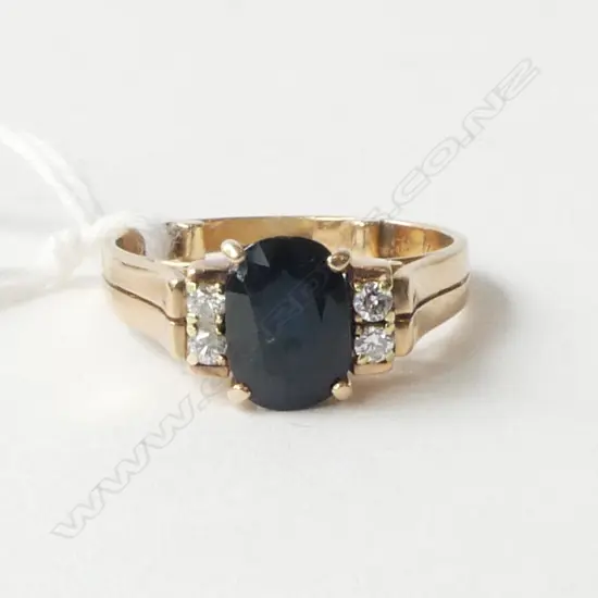 14ct YELLOW GOLD SAPPHIRE & 4 DIAMOND RING 3gms SIZE L ?
