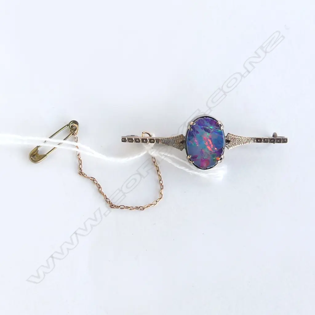 9ct SET OPAL BROOCH 5.11gm Image 1++