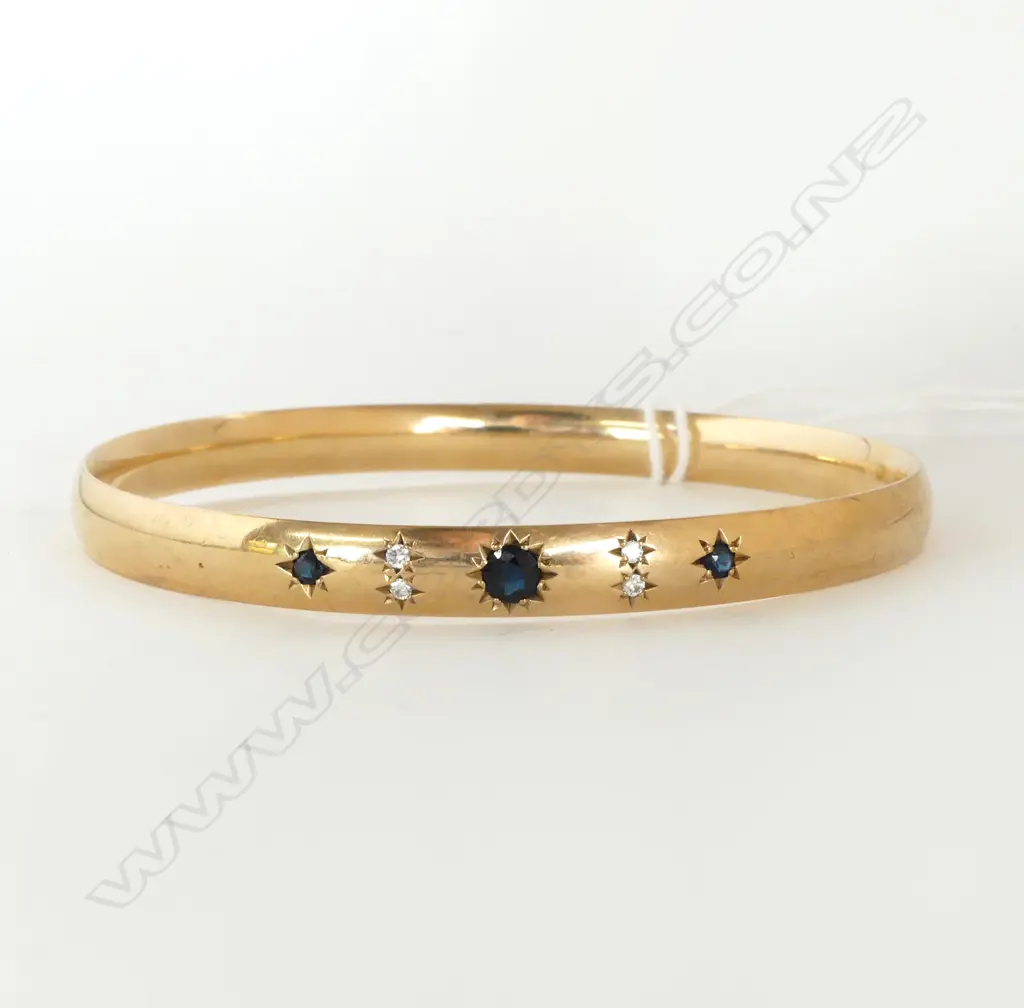 HEAVY 9ct YELLOW GOLD BANGLE SET W 3 SAPPHIRES & 4 DIAMONDS 30.6gms Image 1++