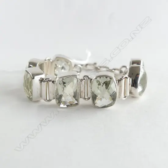 SILVER & GREEN AMETHYST BRACELET (NEW)