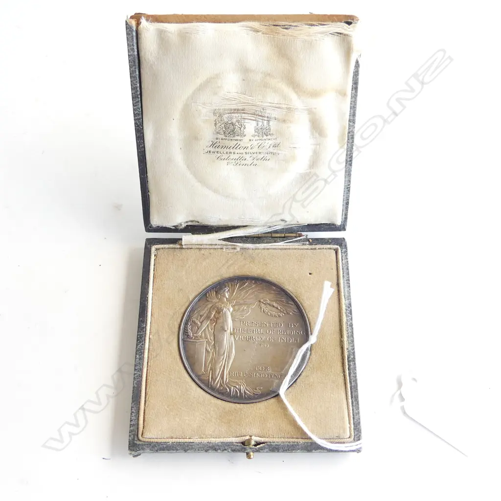 SILVER? TOKEN 'PRESENTED BY THE EARL OF READING VICEROY OF INDIA TO (BLANK) FOR RIFLE SHOOTING' 50mm dia, 60gms Image 1++